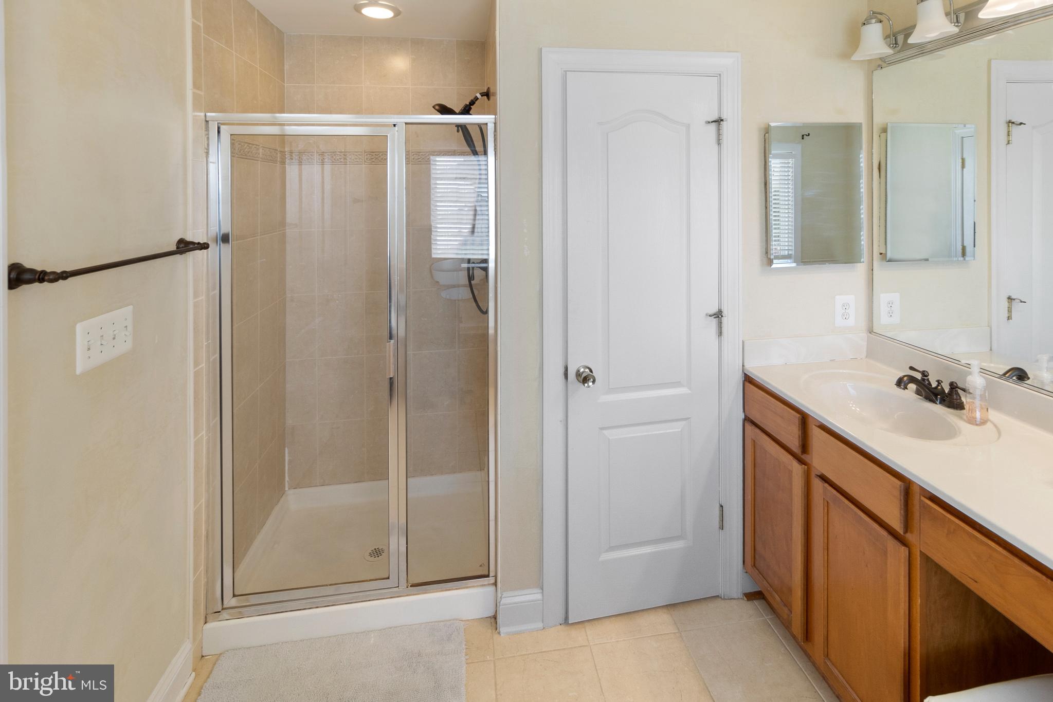 ARCHERS ROCK - Residential