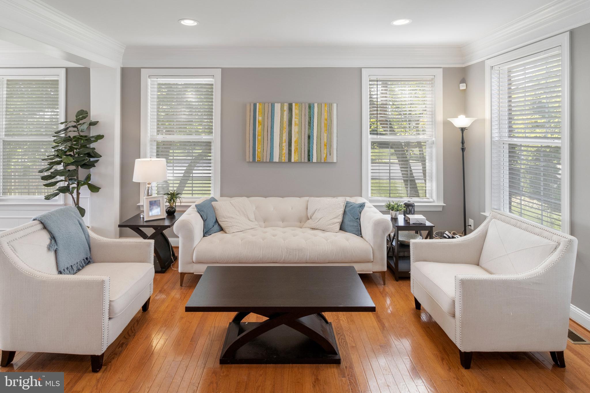 ARCHERS ROCK - Residential