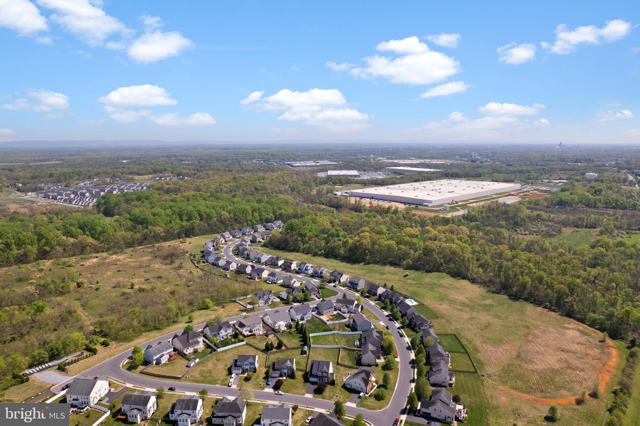 ARCHERS ROCK - Residential