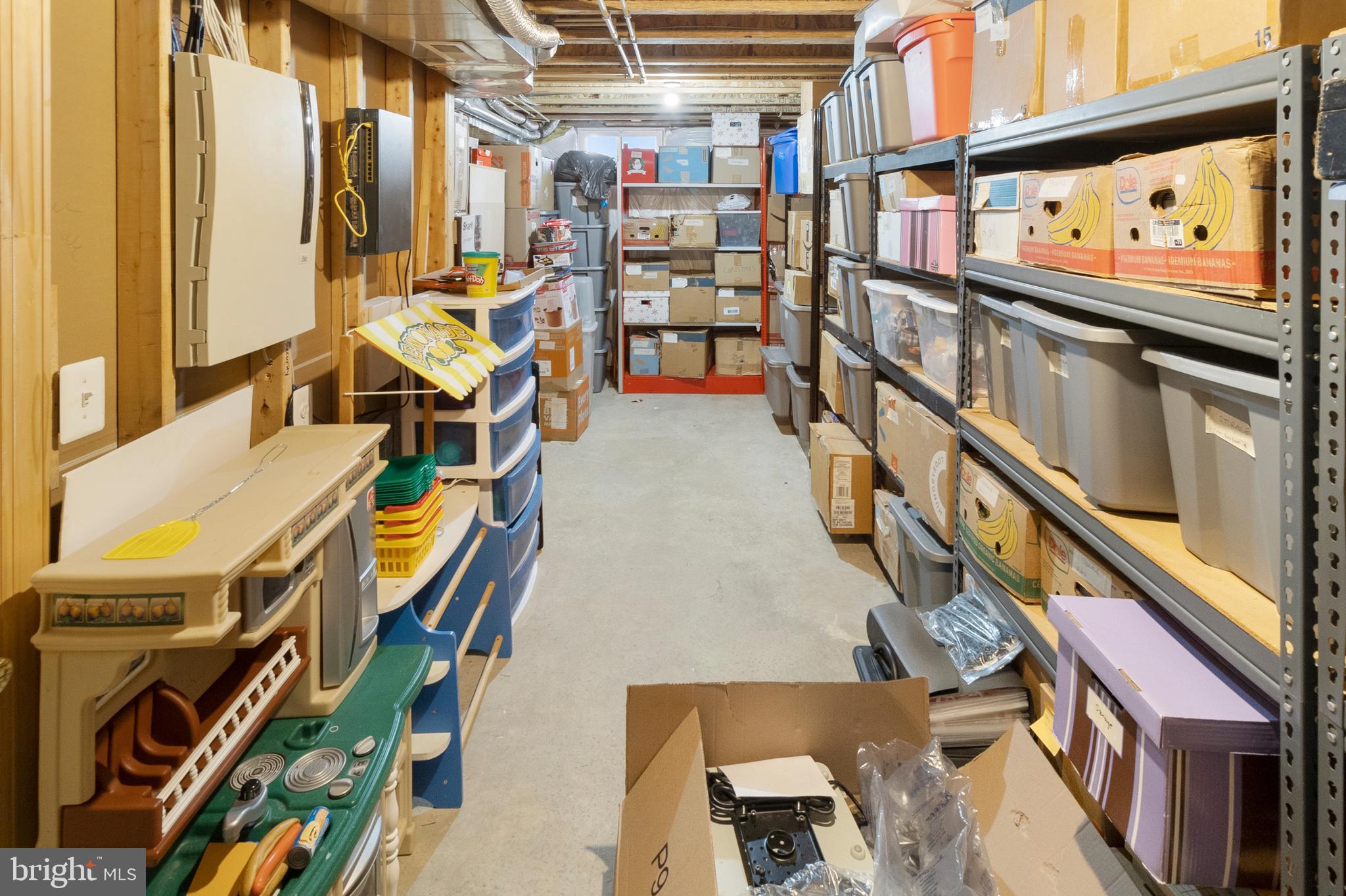 ARCHERS ROCK - Residential