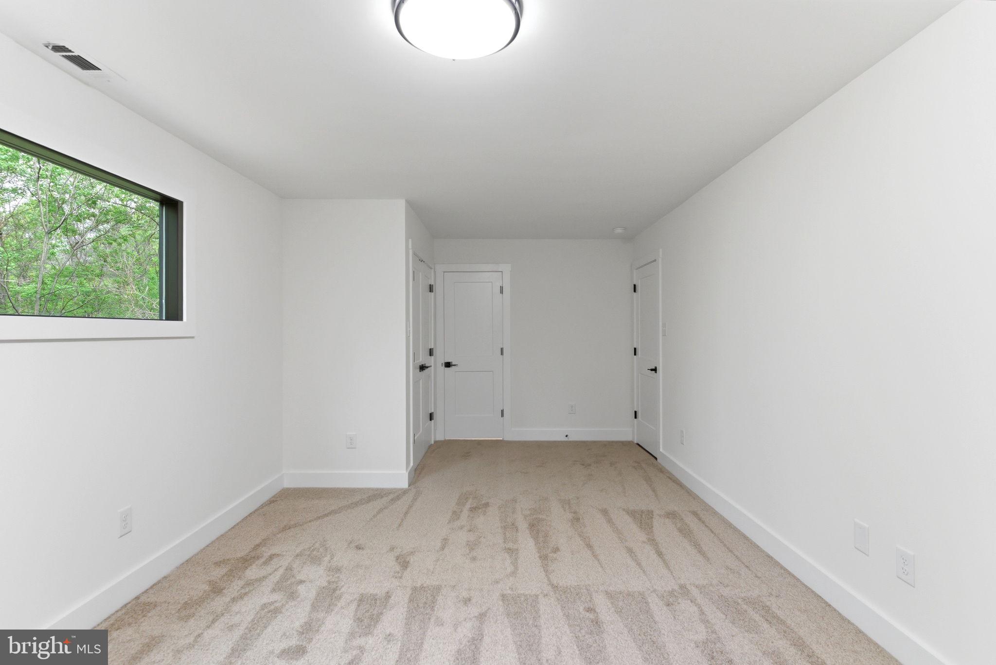 STOVER WOODS ESTATES - Residential