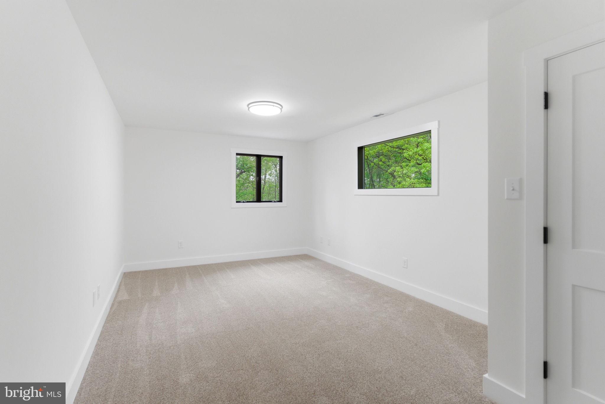 STOVER WOODS ESTATES - Residential