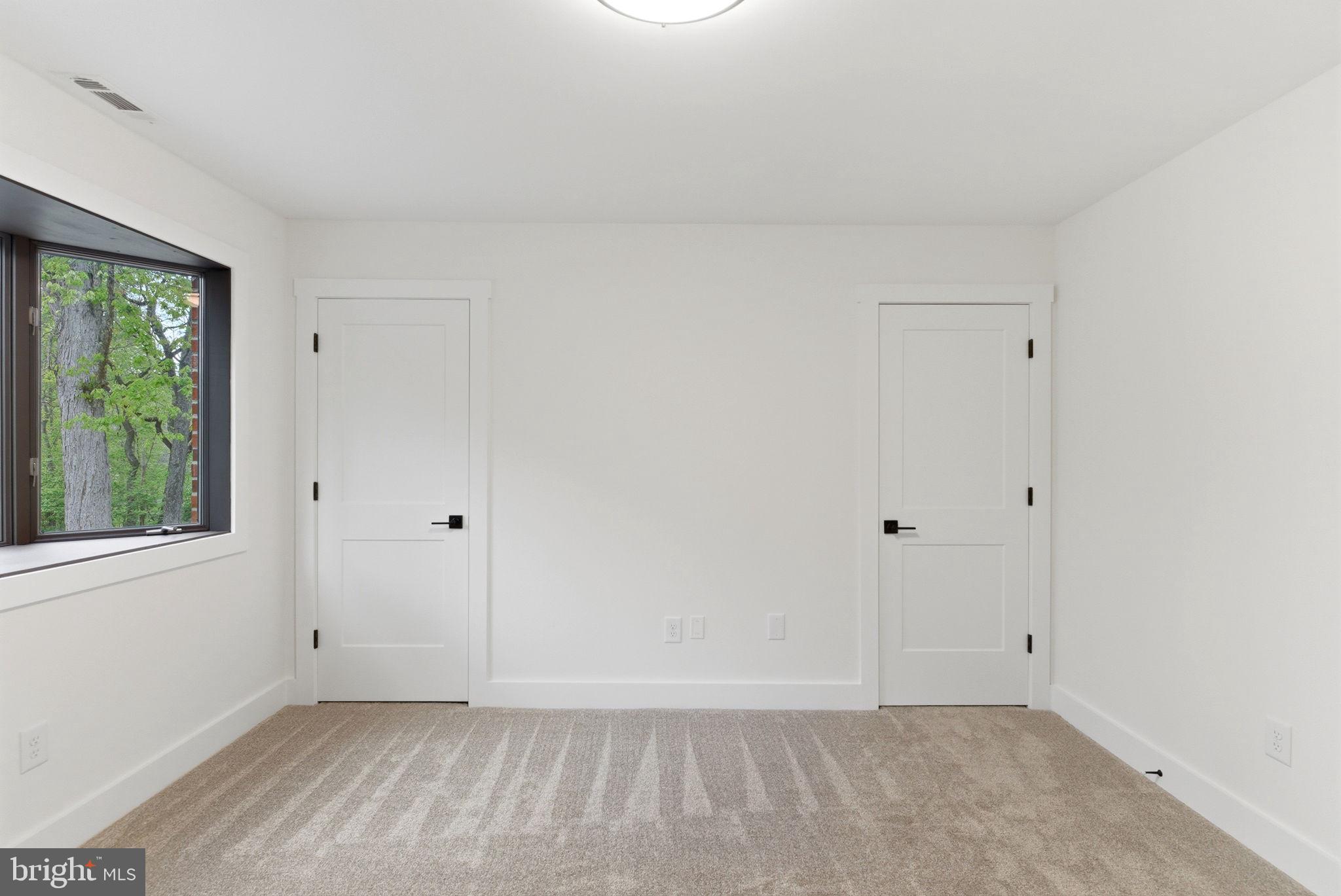 STOVER WOODS ESTATES - Residential
