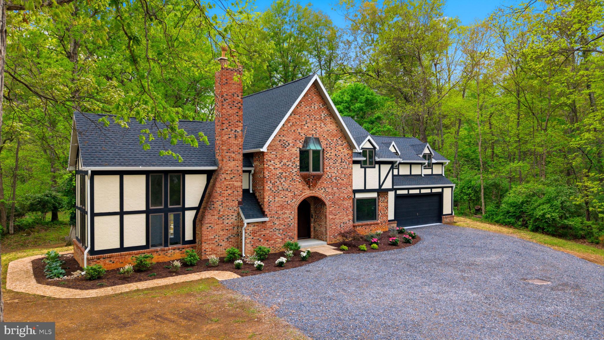 387 WEAVER LANE