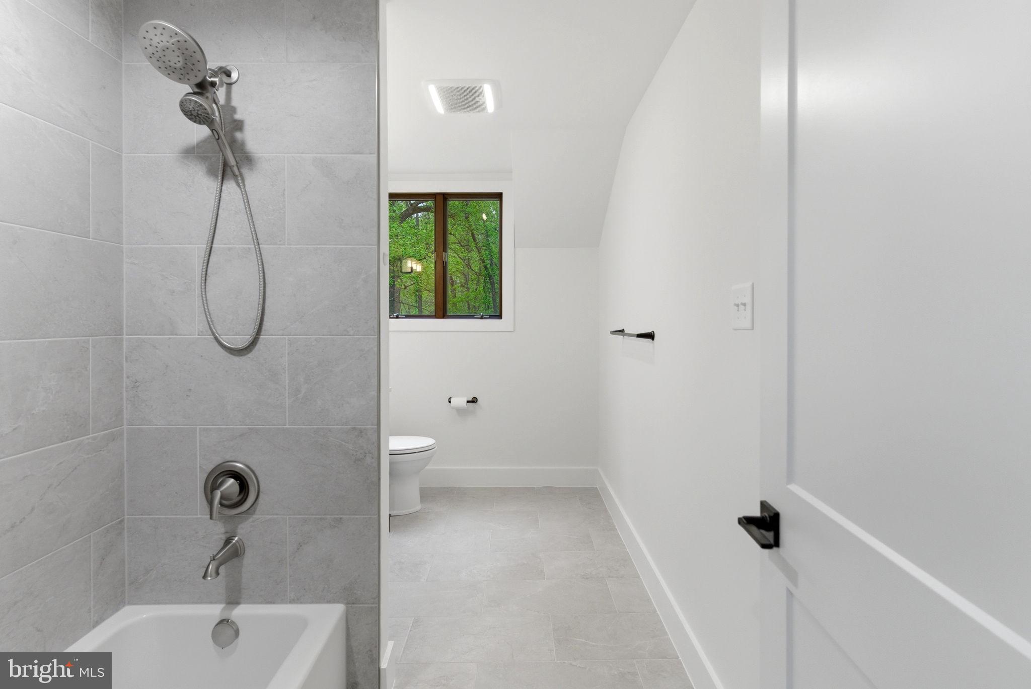 STOVER WOODS ESTATES - Residential