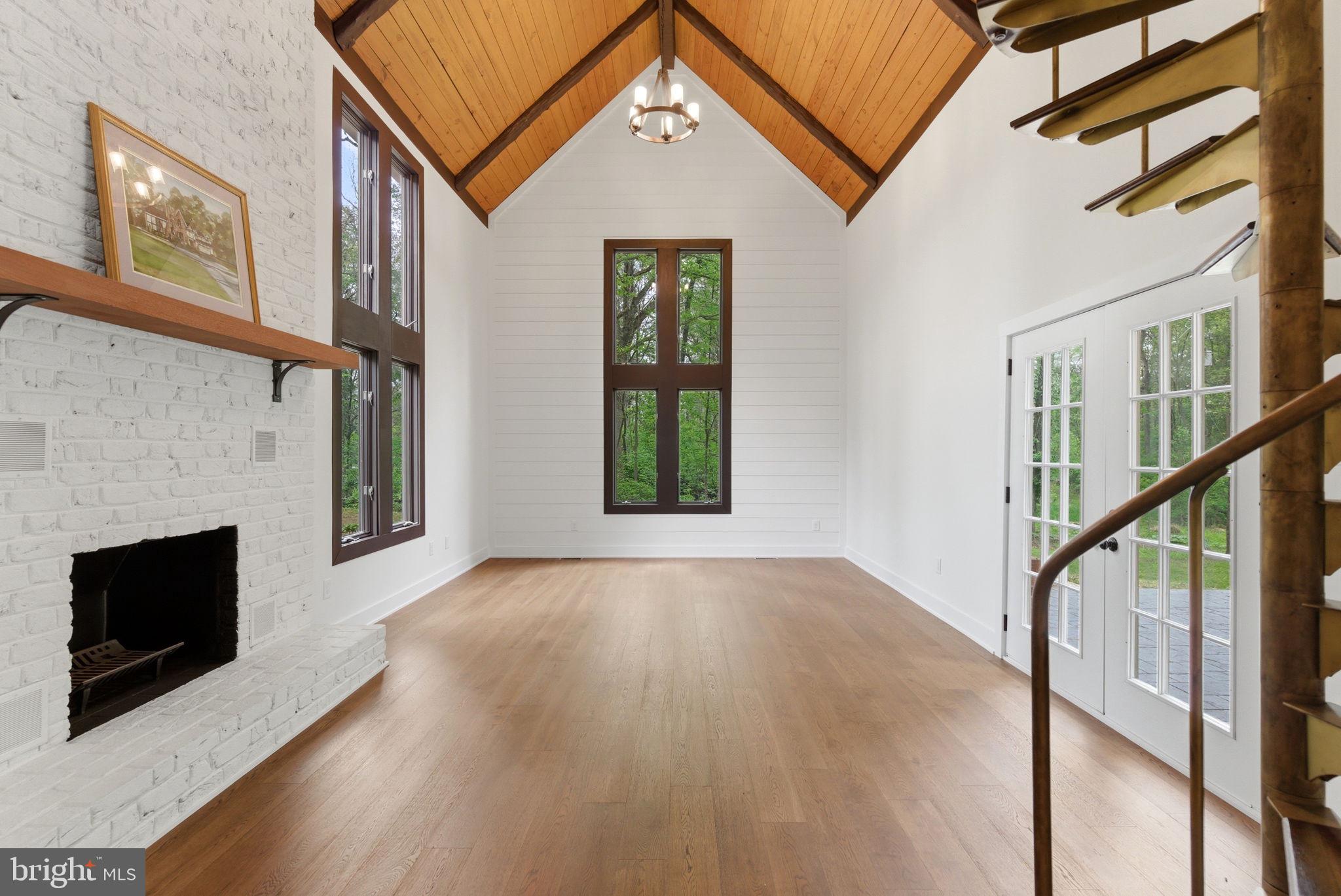 STOVER WOODS ESTATES - Residential