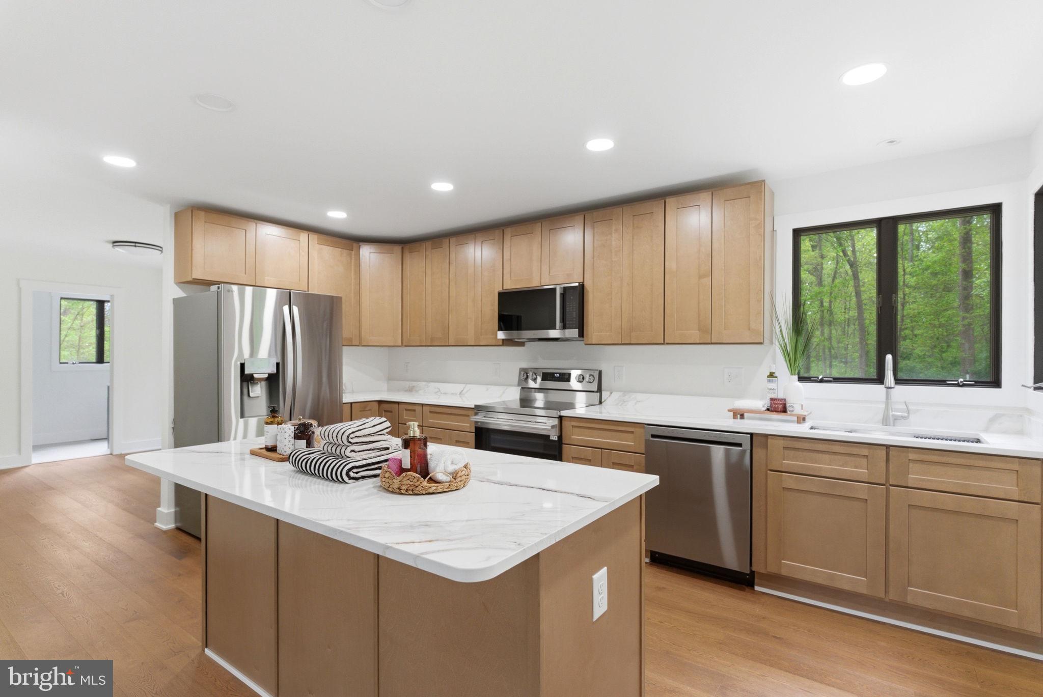 STOVER WOODS ESTATES - Residential