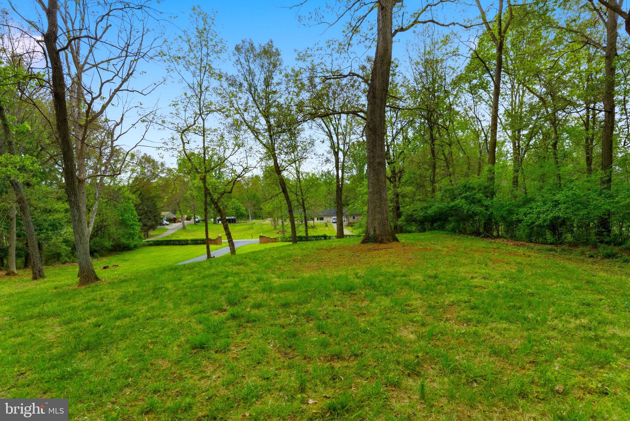 STOVER WOODS ESTATES - Residential
