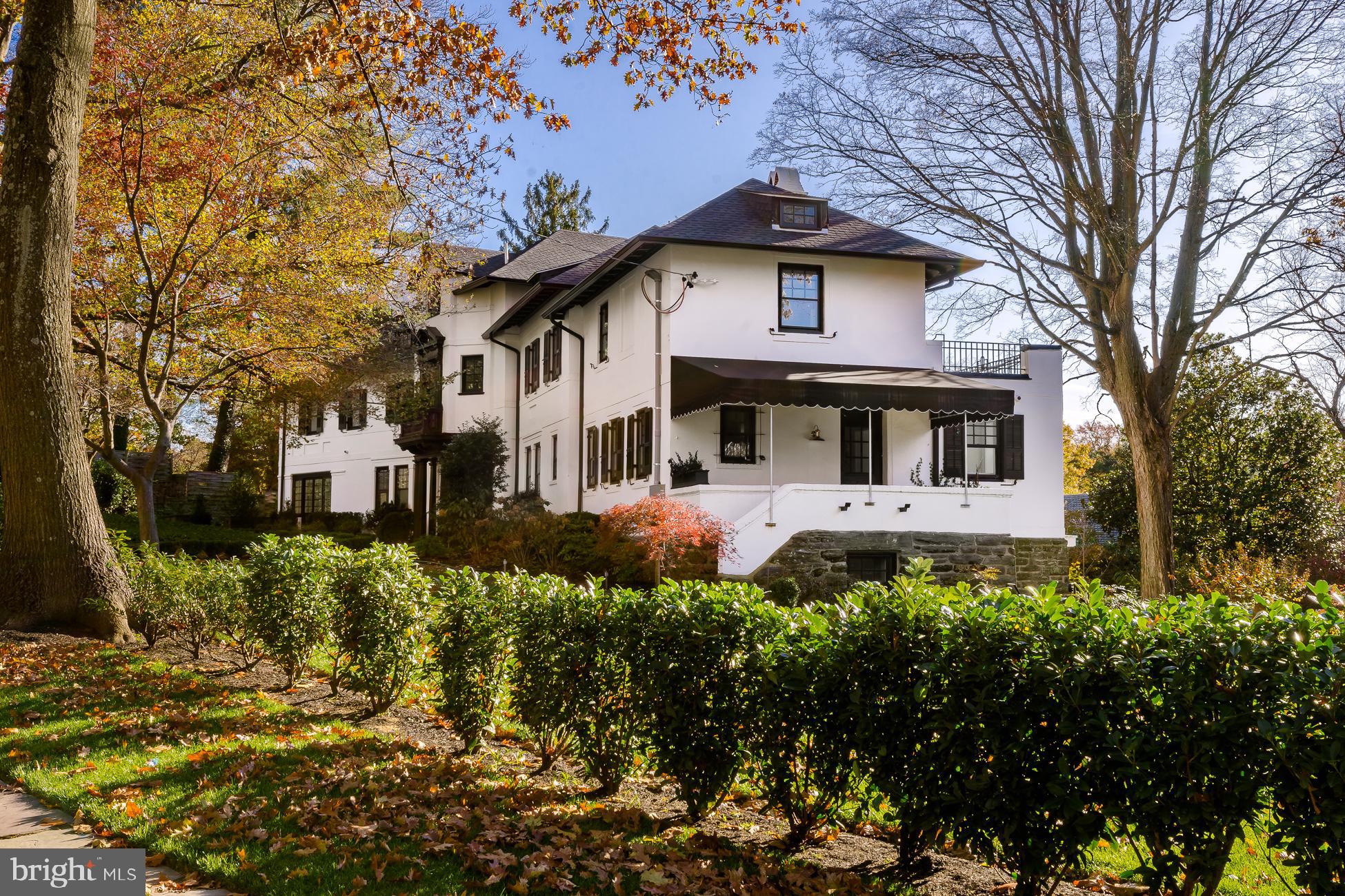 CHESTNUT HILL - Residential