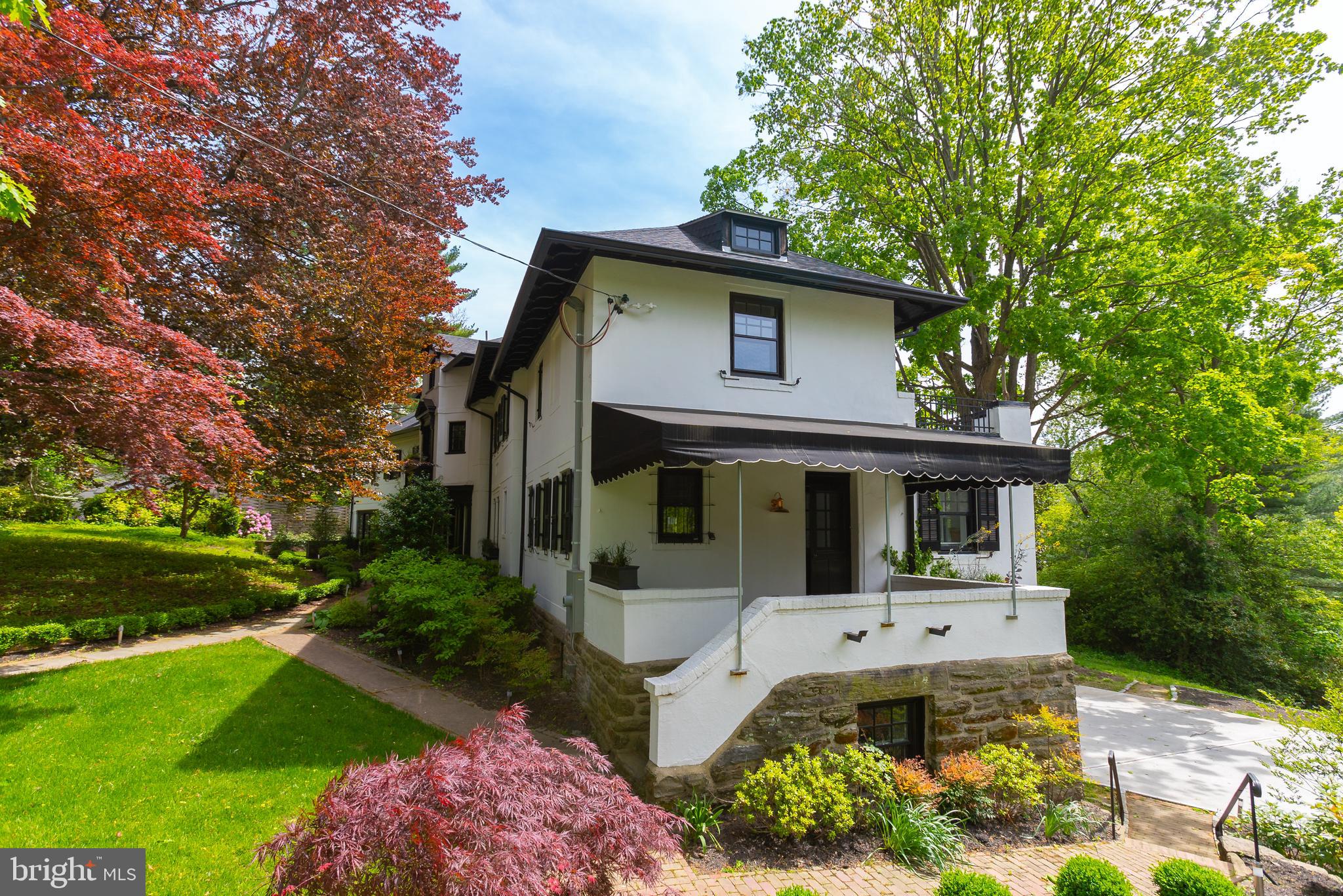 CHESTNUT HILL - Residential