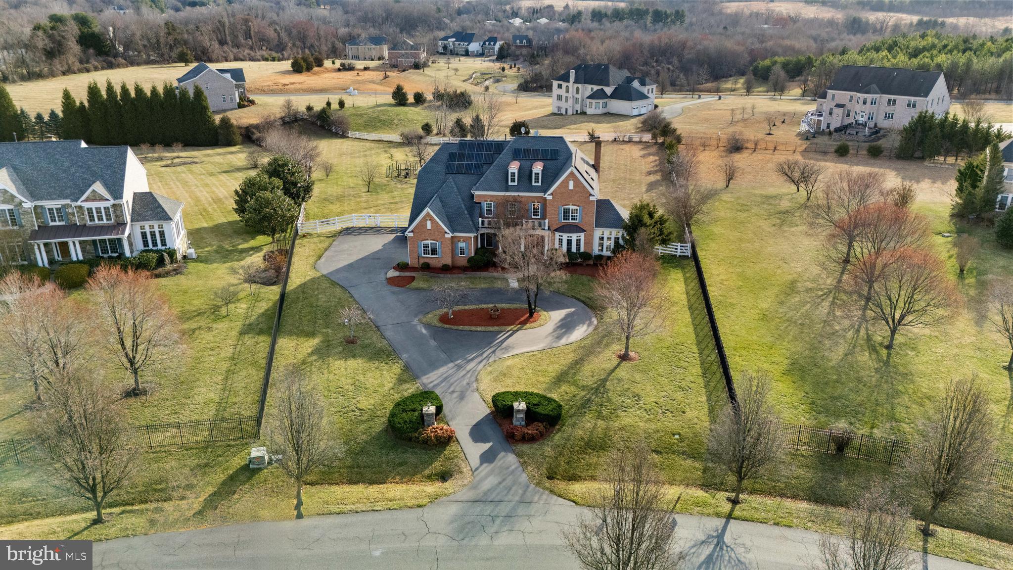 STONEY CREEK ESTATES - Residential