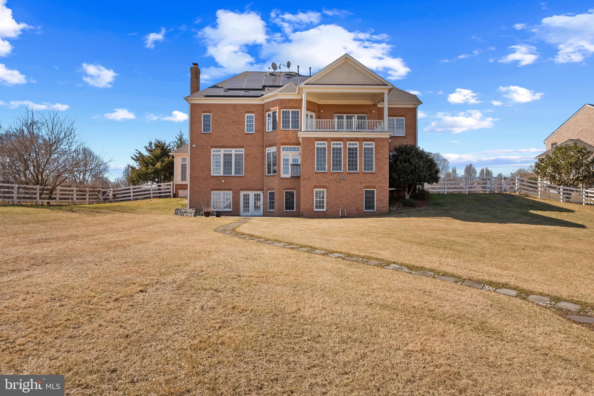 STONEY CREEK ESTATES - Residential