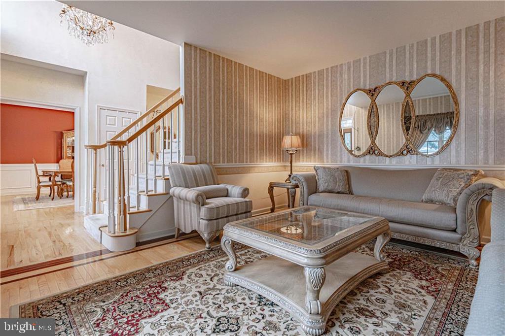 VALLEY GREEN - Residential