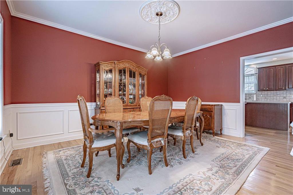 VALLEY GREEN - Residential