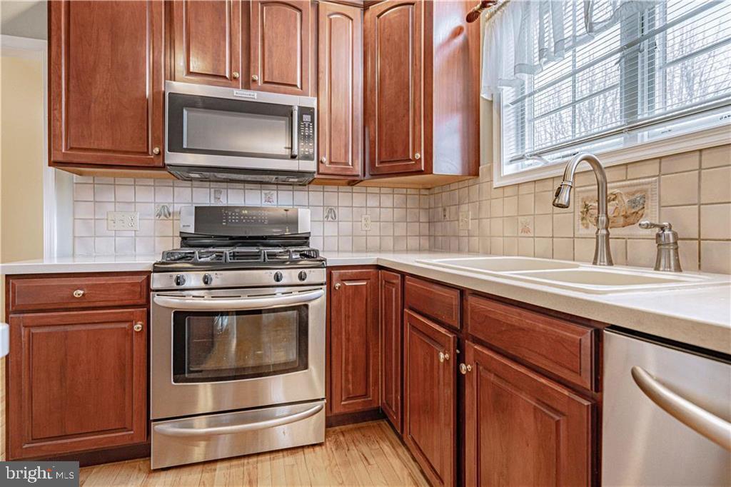 VALLEY GREEN - Residential