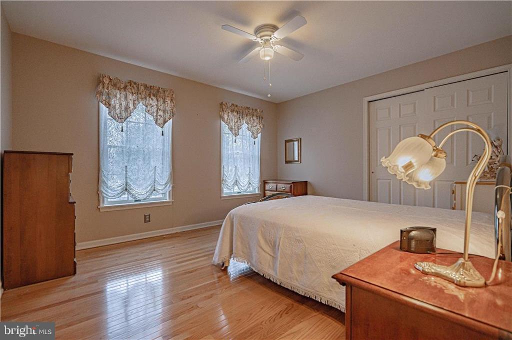 VALLEY GREEN - Residential