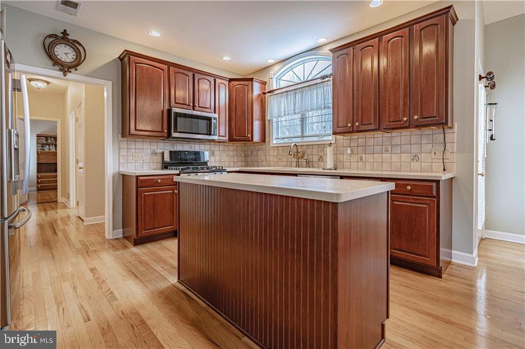 VALLEY GREEN - Residential