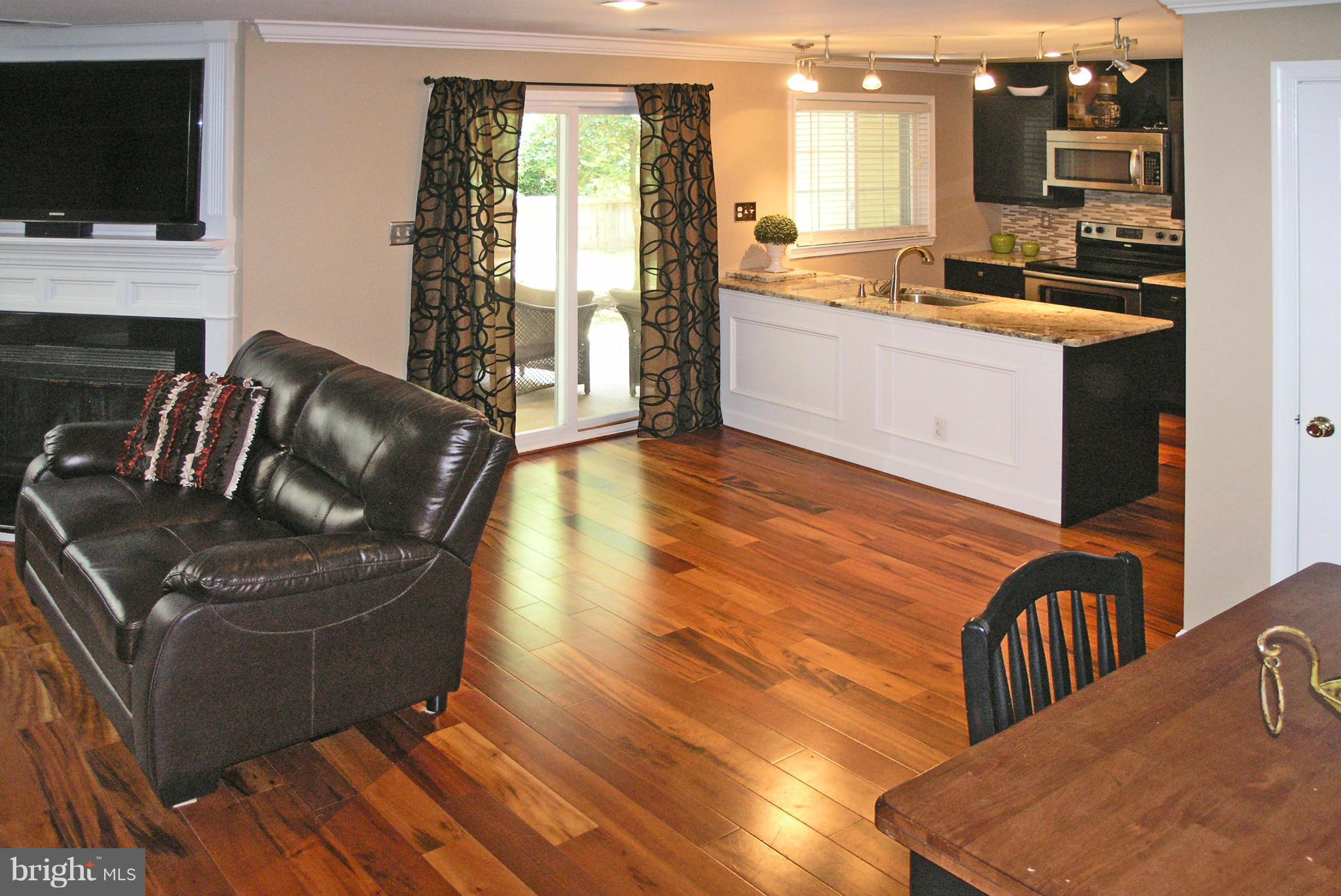 GRAYS POINTE - Residential