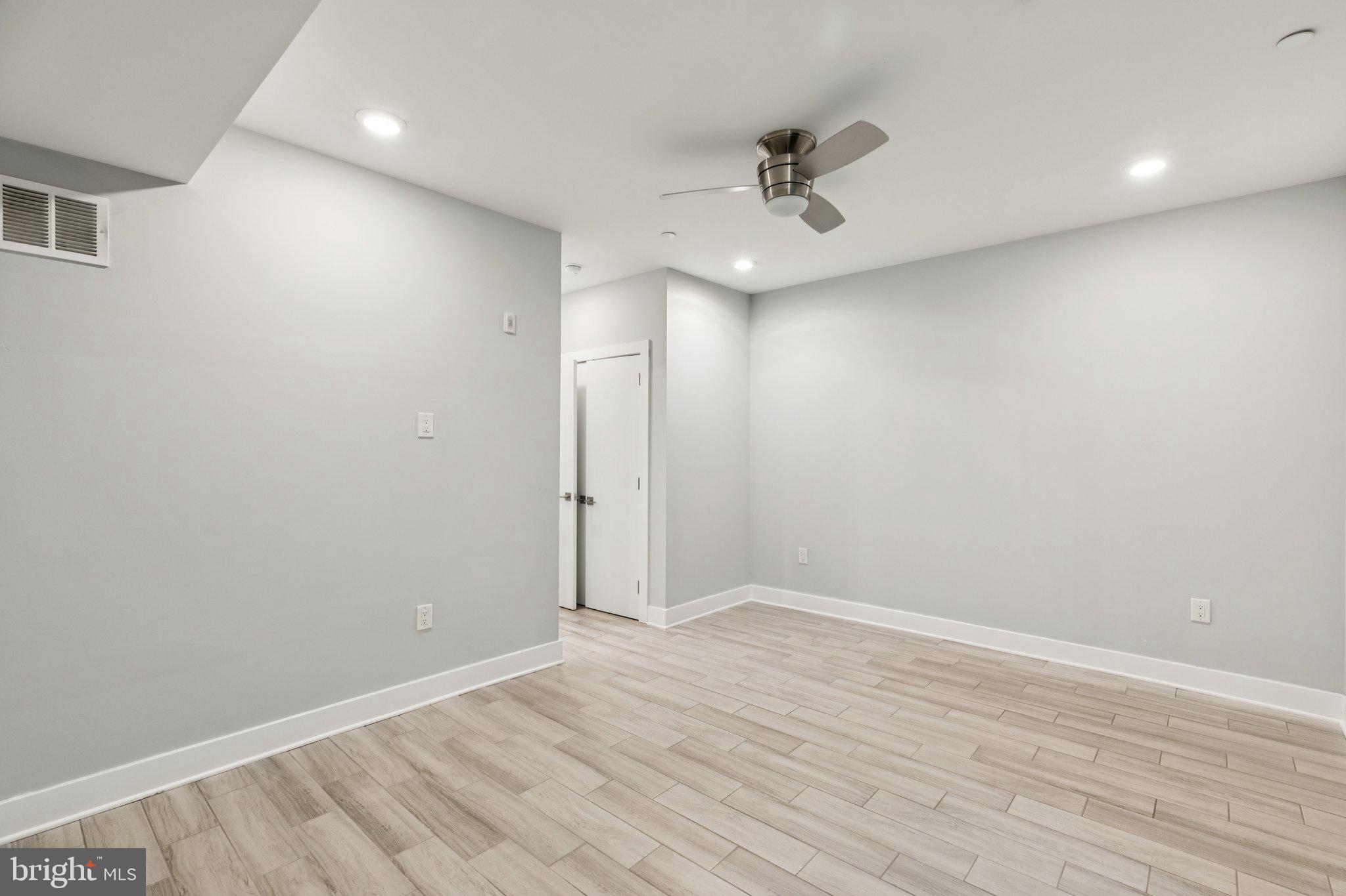 FRANCISVILLE - Residential Lease