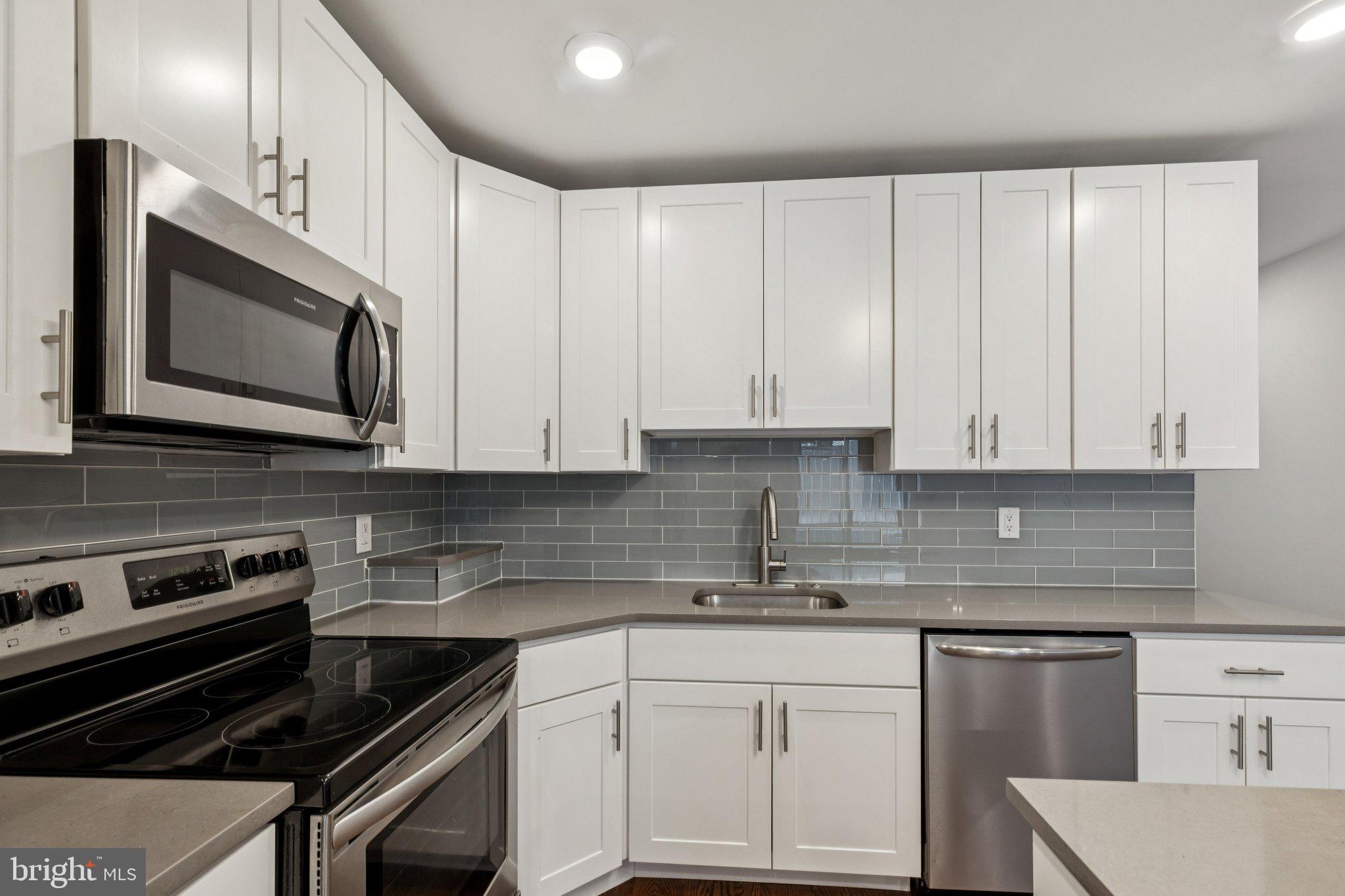 FRANCISVILLE - Residential Lease