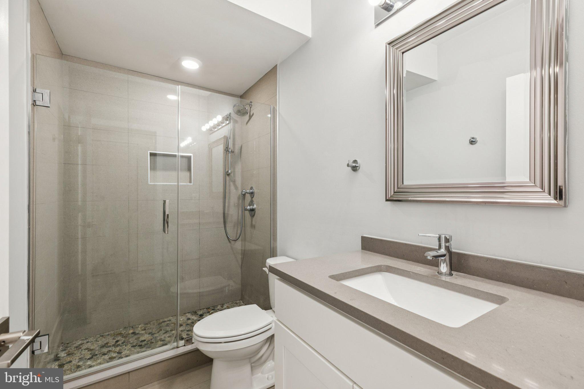 FRANCISVILLE - Residential Lease