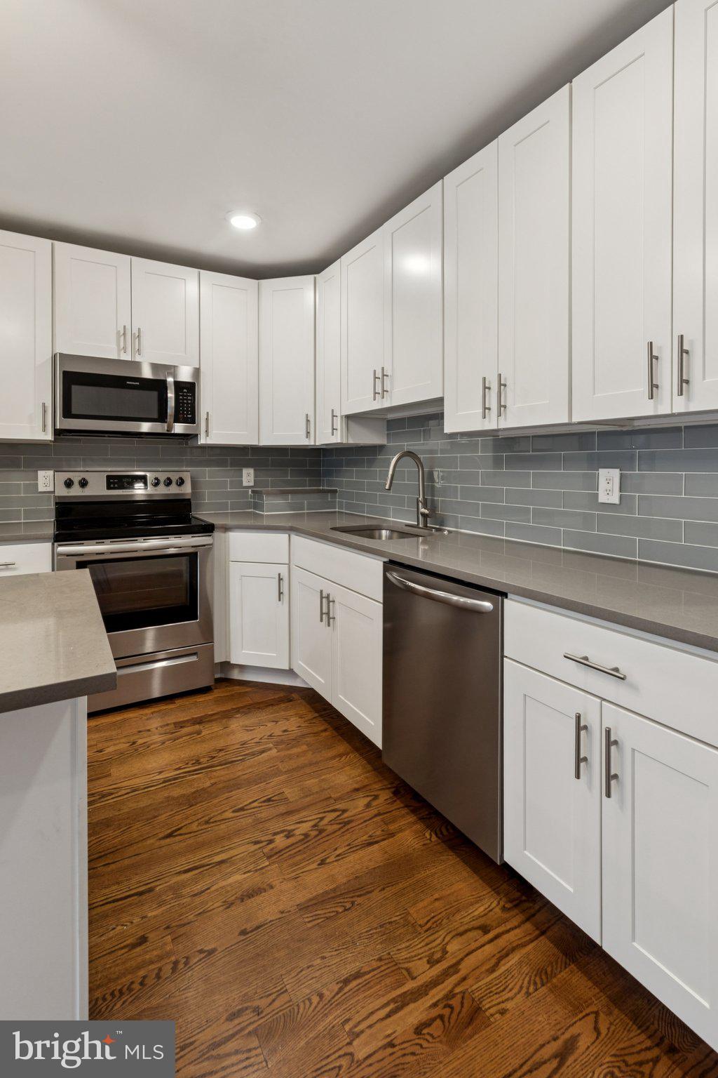 FRANCISVILLE - Residential Lease