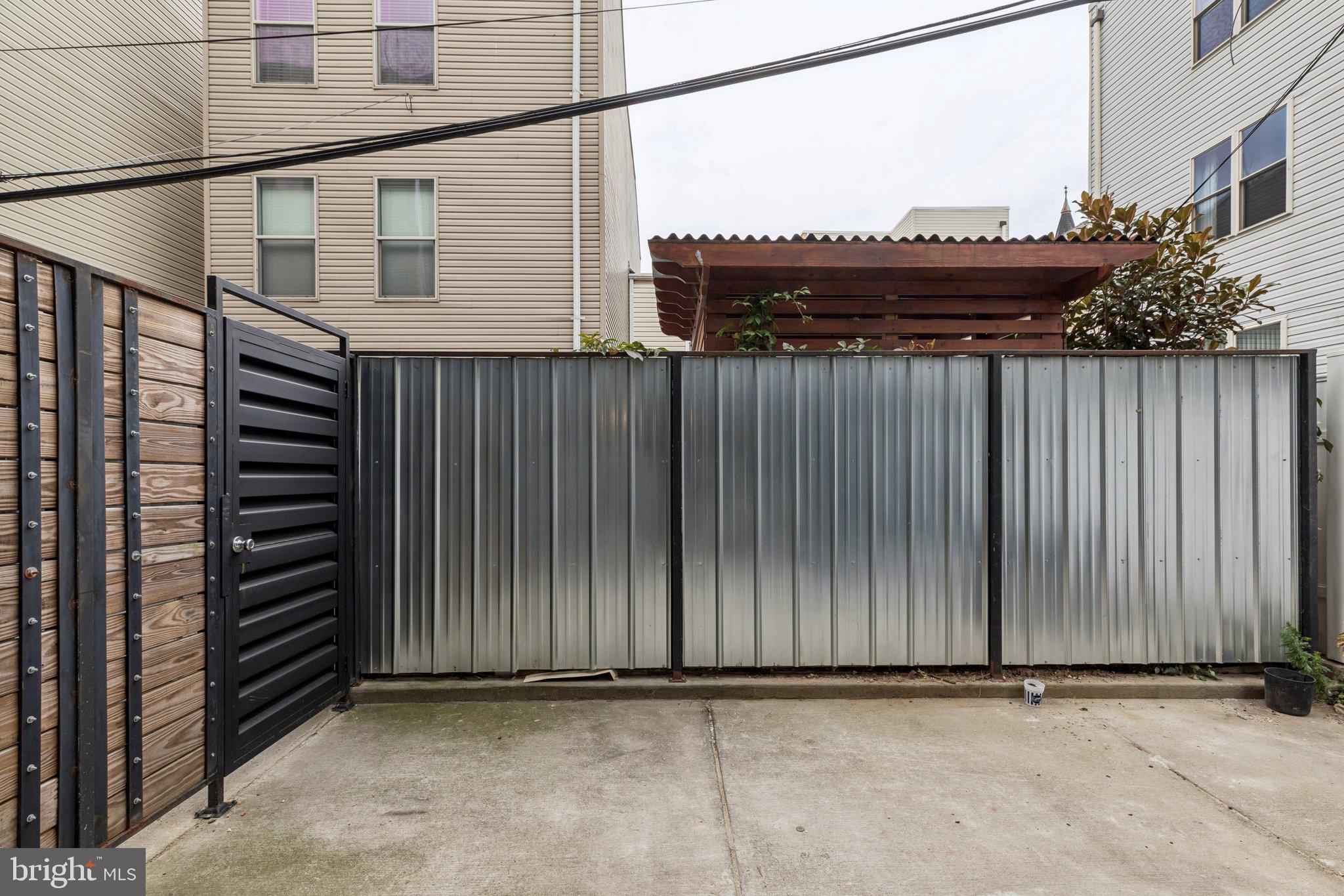 FRANCISVILLE - Residential Lease