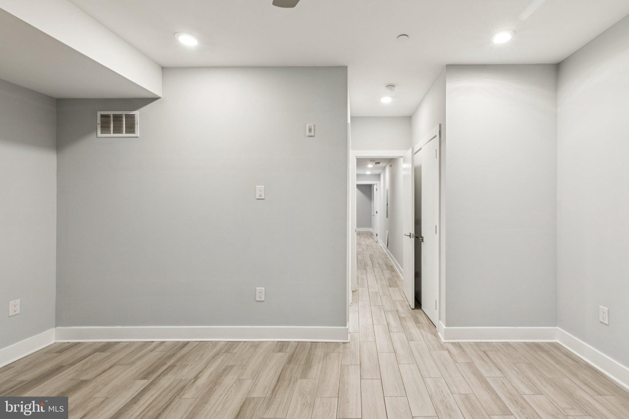 FRANCISVILLE - Residential Lease