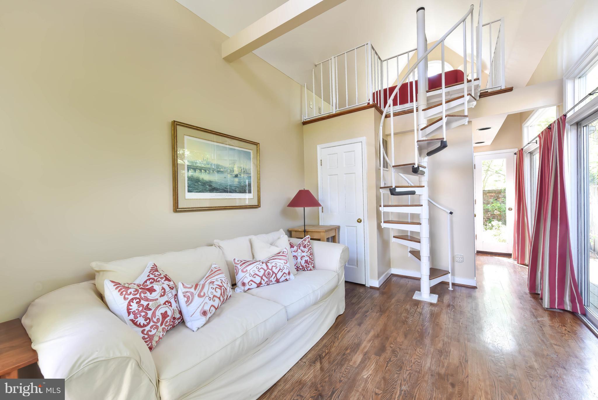 OLD TOWN - Residential