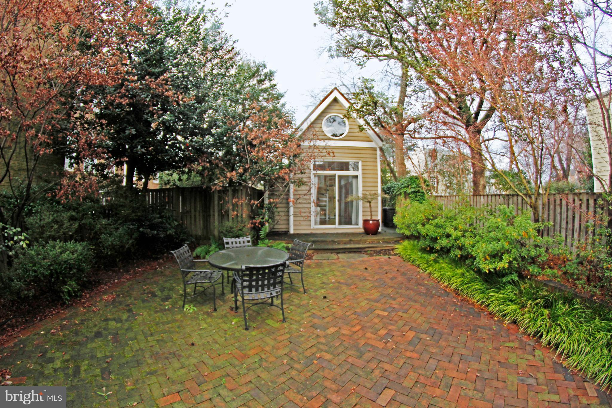 OLD TOWN - Residential