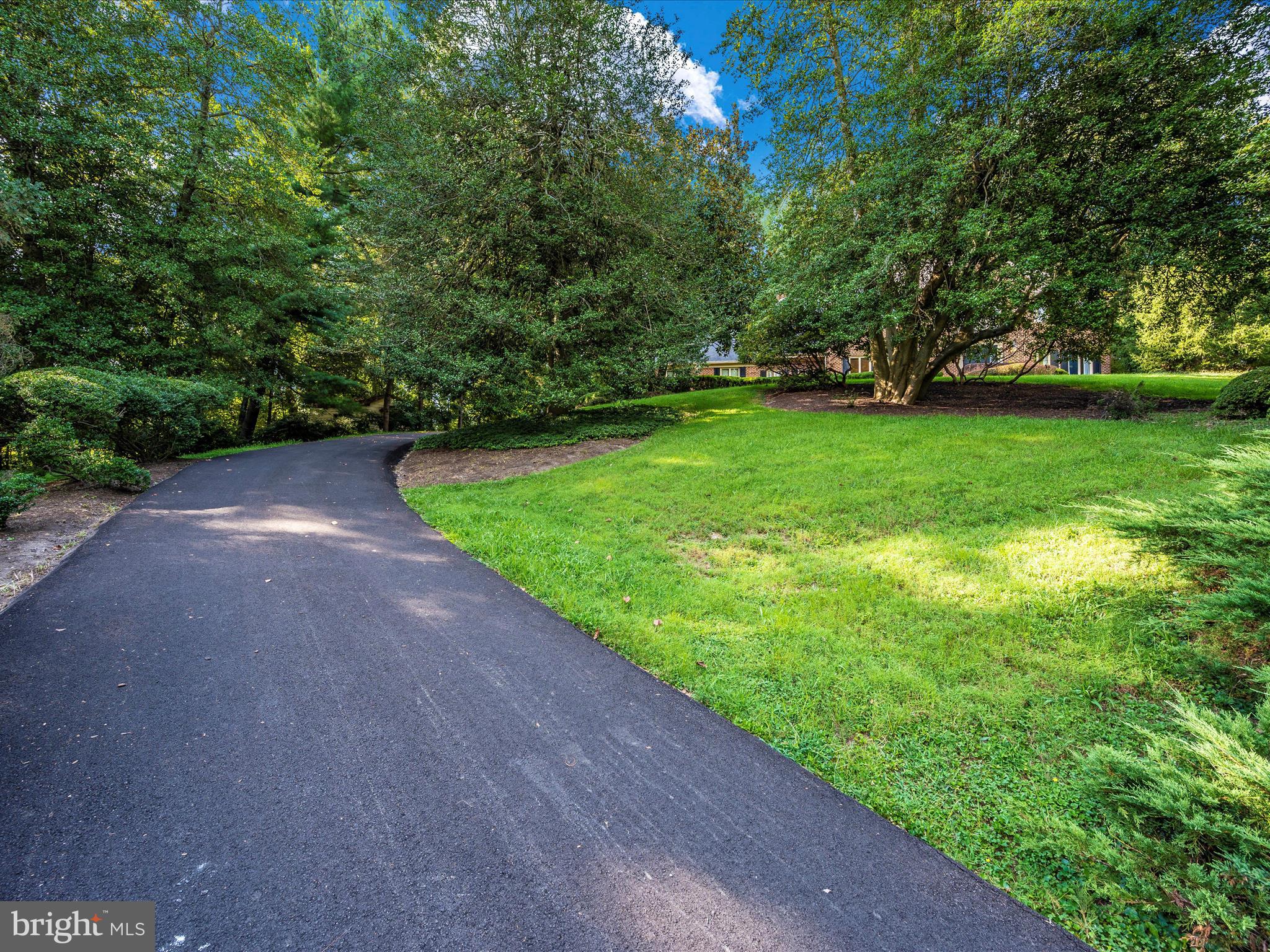 LAKE POTOMAC - Residential