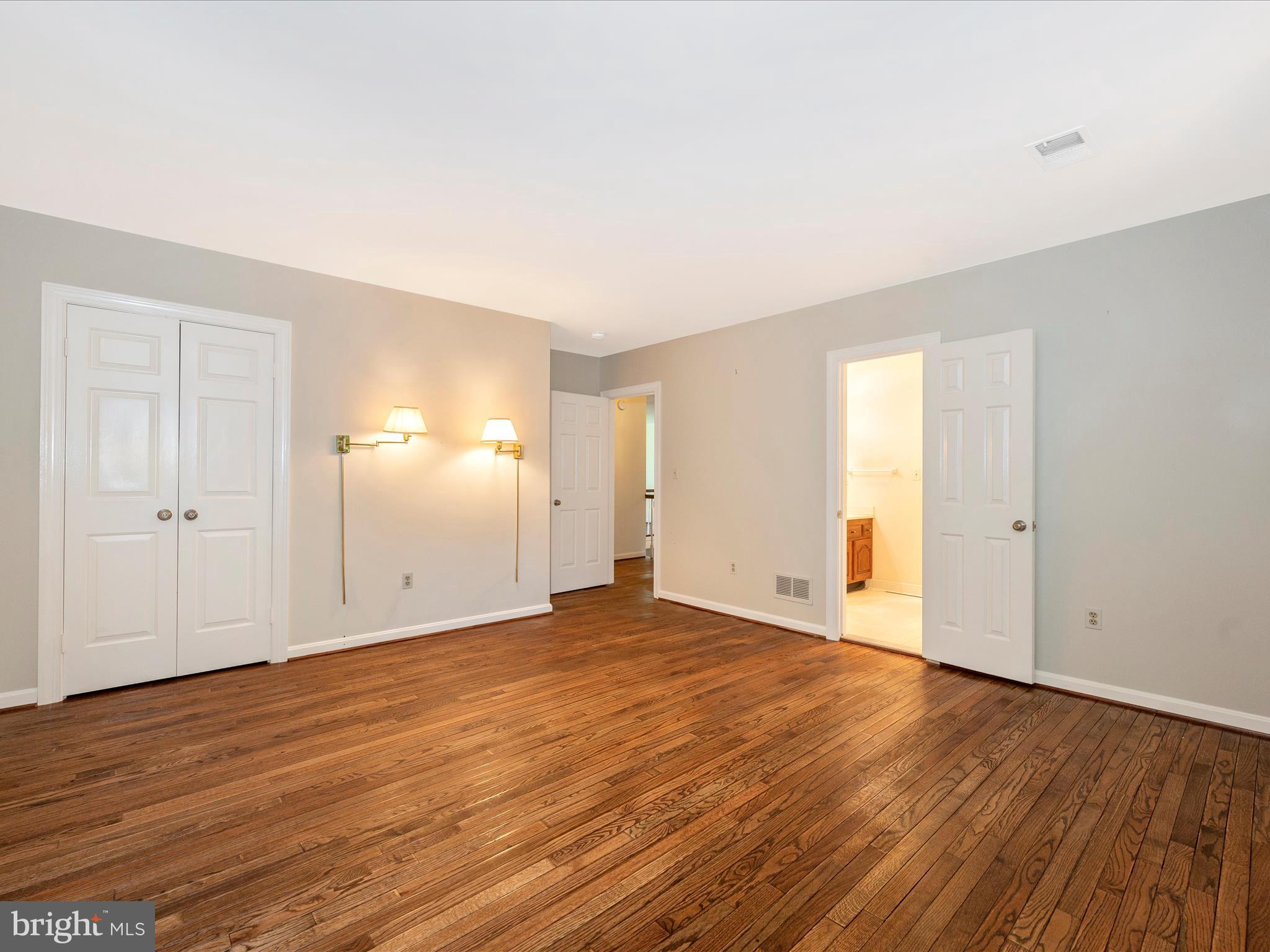 LAKE POTOMAC - Residential