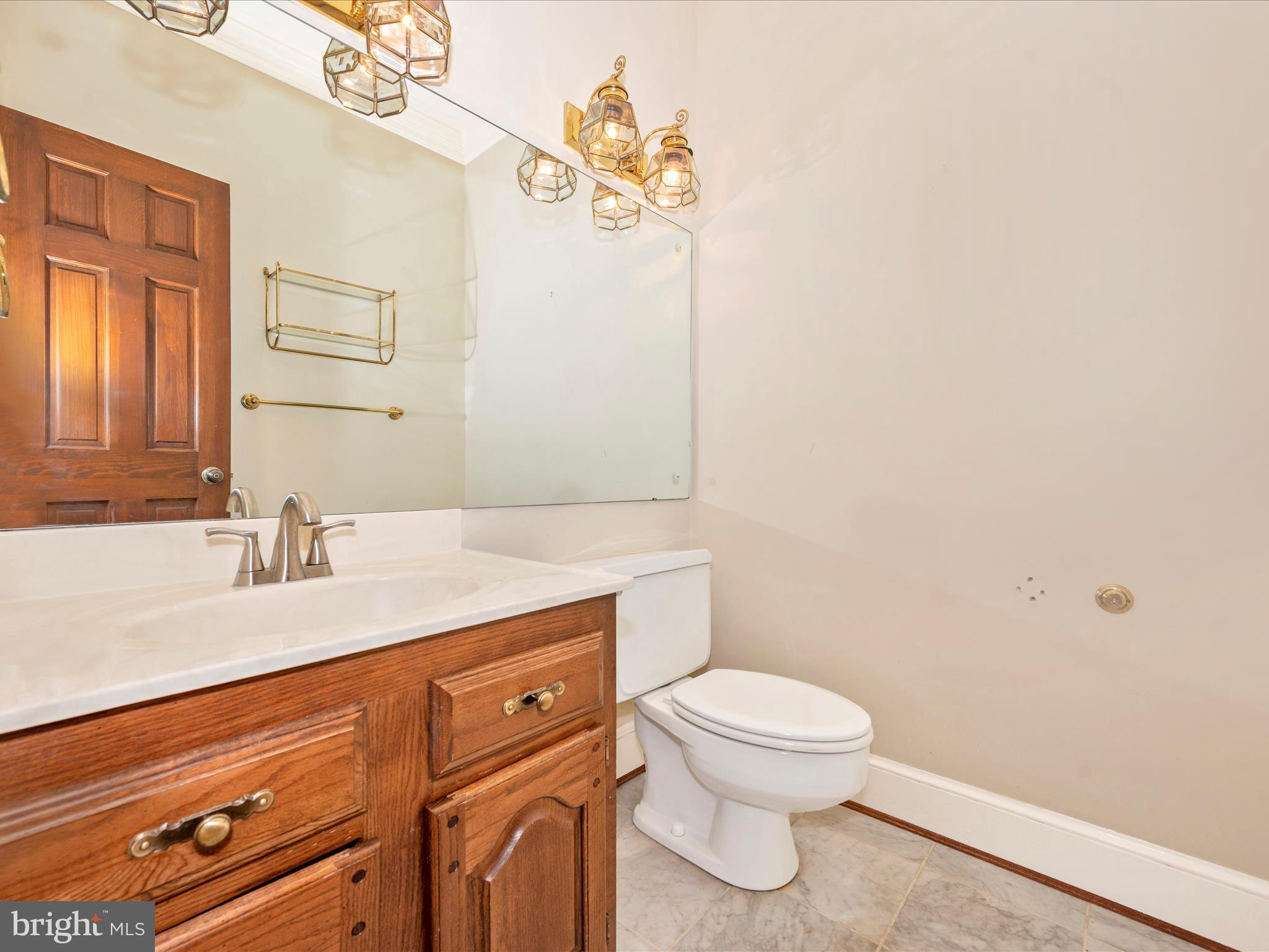 LAKE POTOMAC - Residential