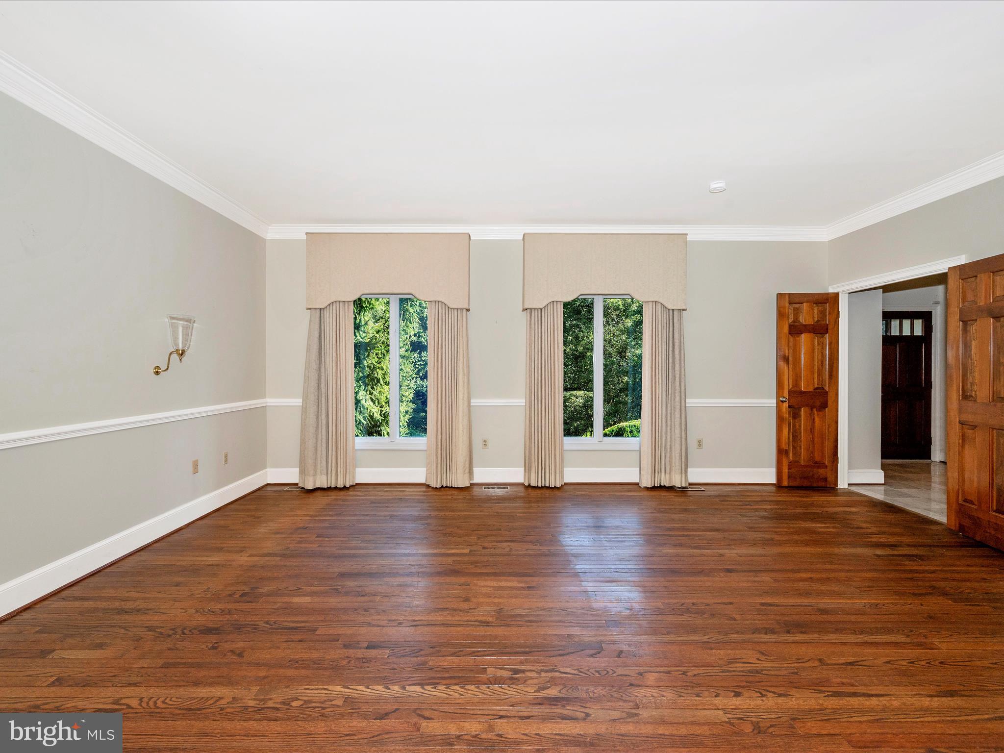 LAKE POTOMAC - Residential