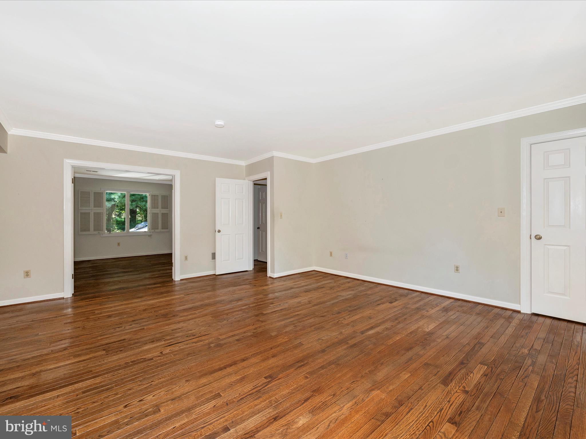 LAKE POTOMAC - Residential