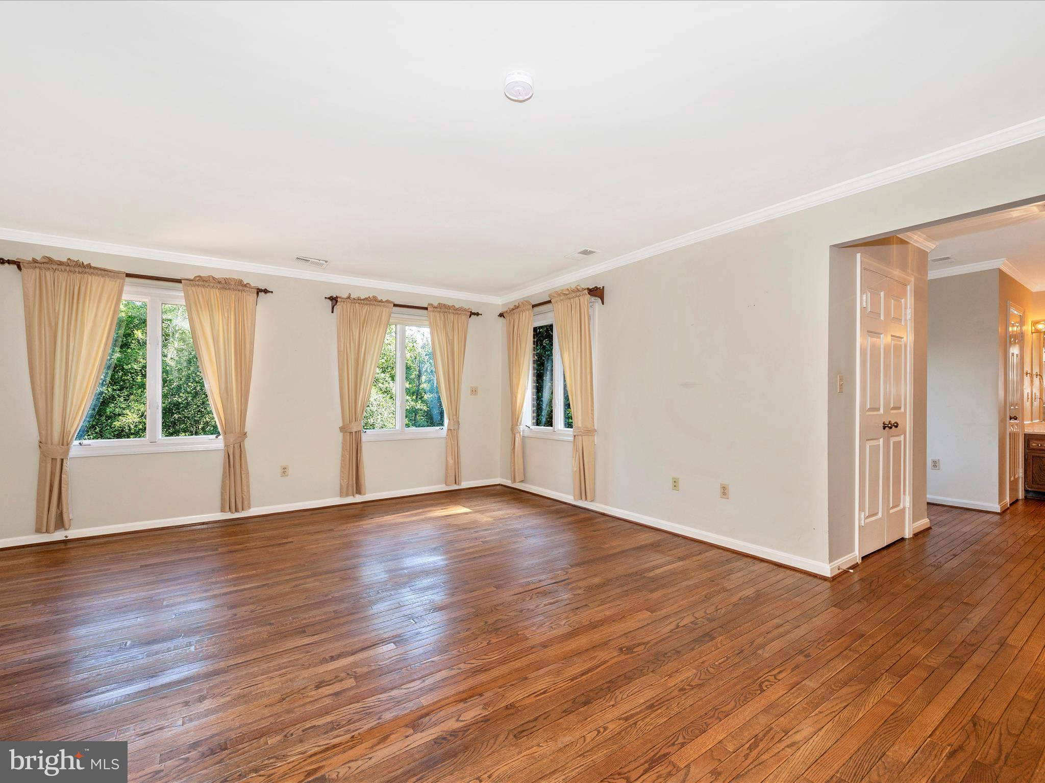 LAKE POTOMAC - Residential