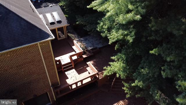 LAKE POTOMAC - Residential