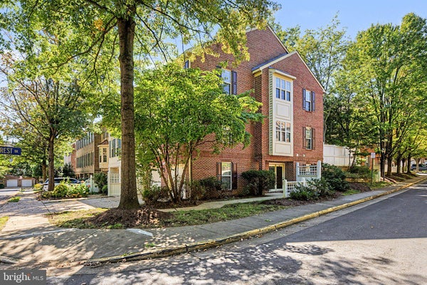 9386 VAN ARSDALE DR, VIENNA, VA 22181 - Image 8aebf1270ad45f5e94401de4bf22b2ef/3689931612