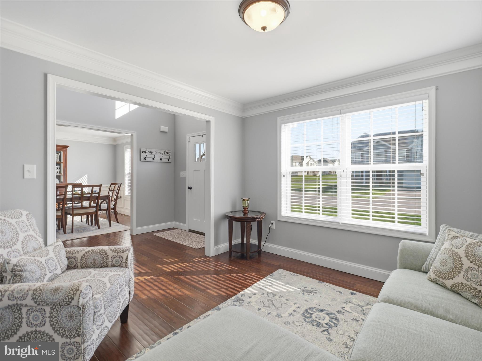 ROLLING HILLS - Residential