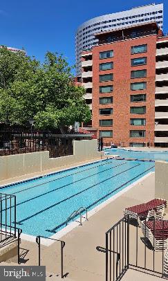 1021 ARLINGTON BOULEVARD 818