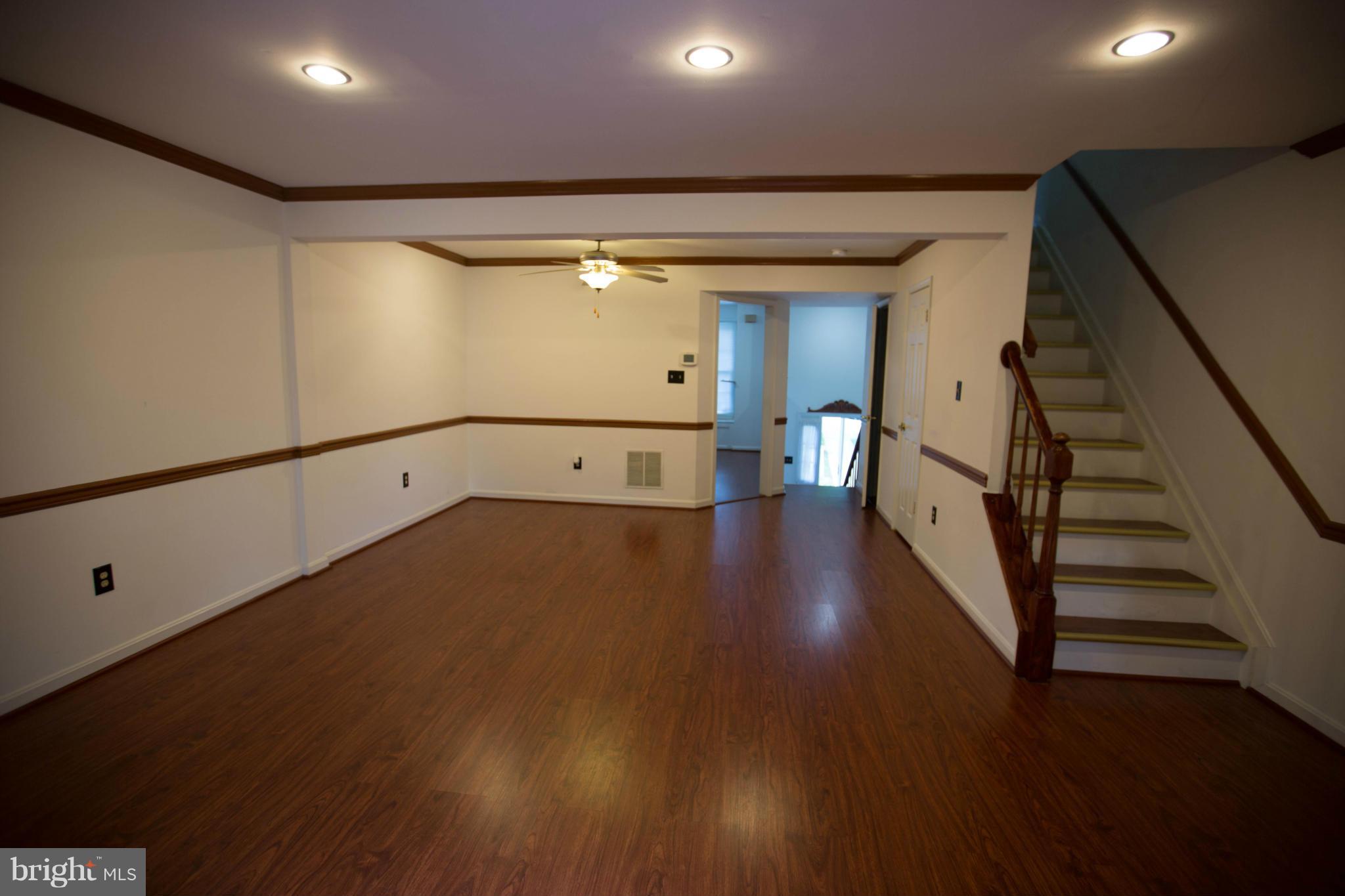 ELLICOTT MEADOWS - Residential