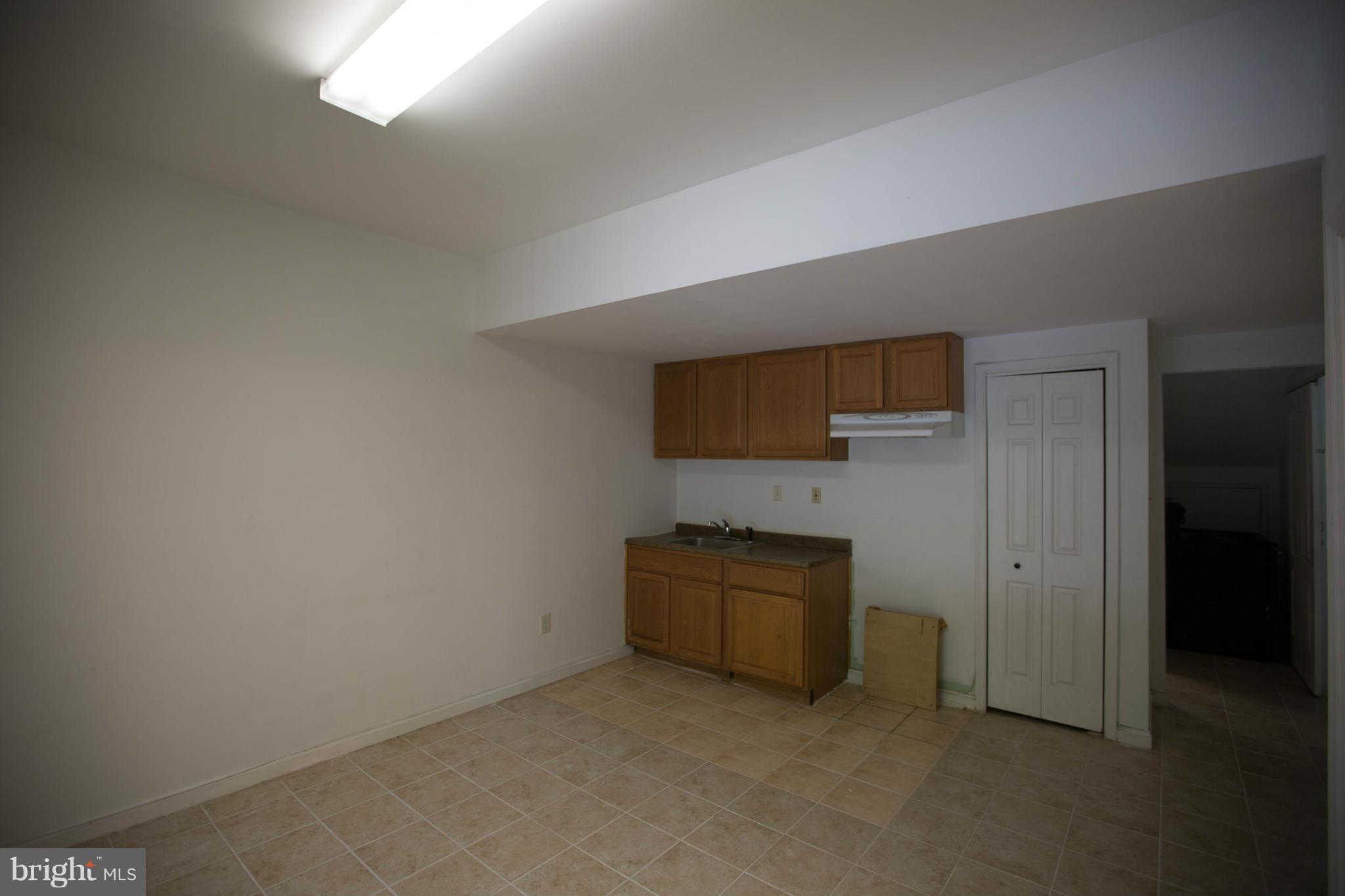 ELLICOTT MEADOWS - Residential