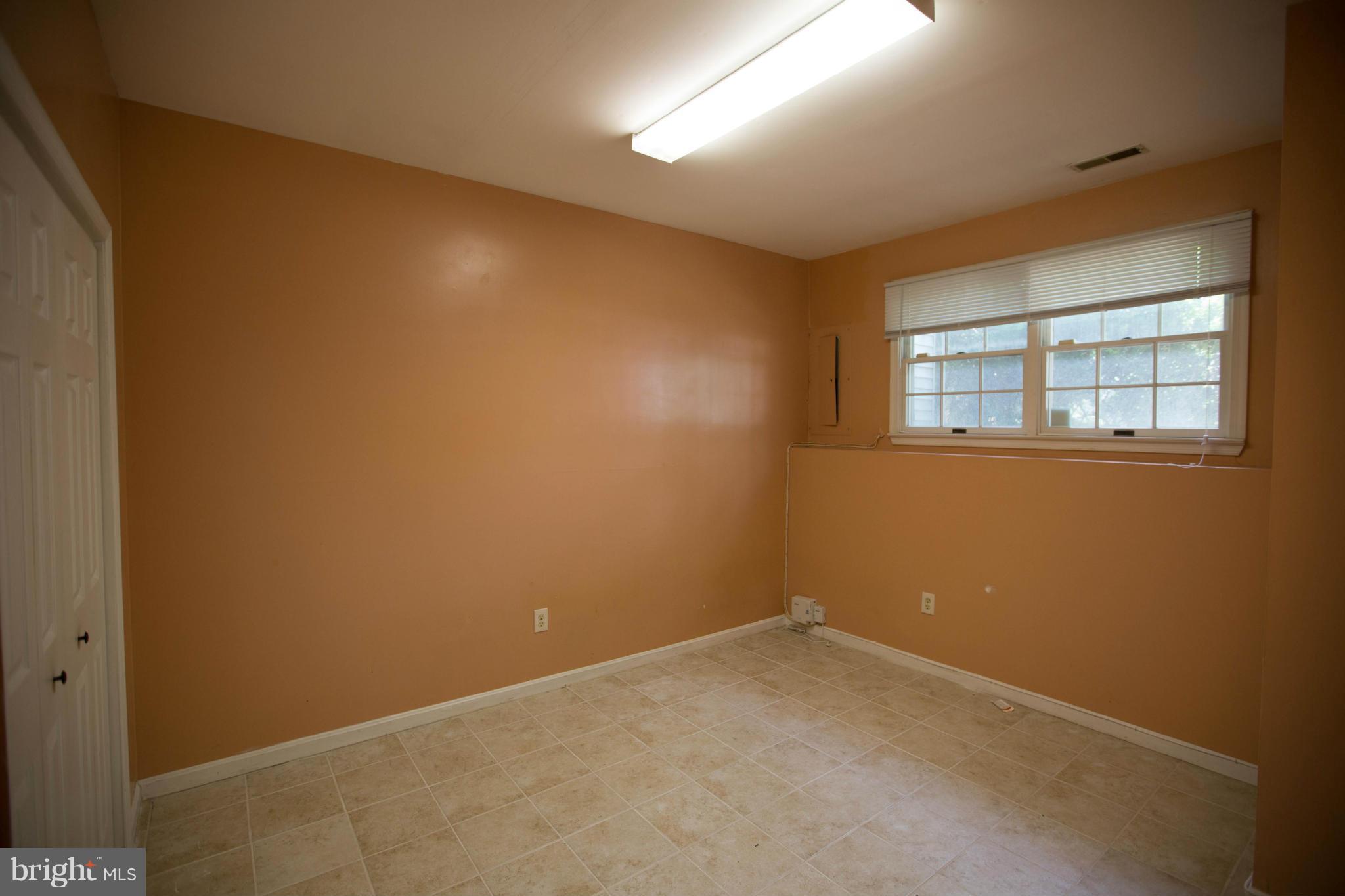 ELLICOTT MEADOWS - Residential