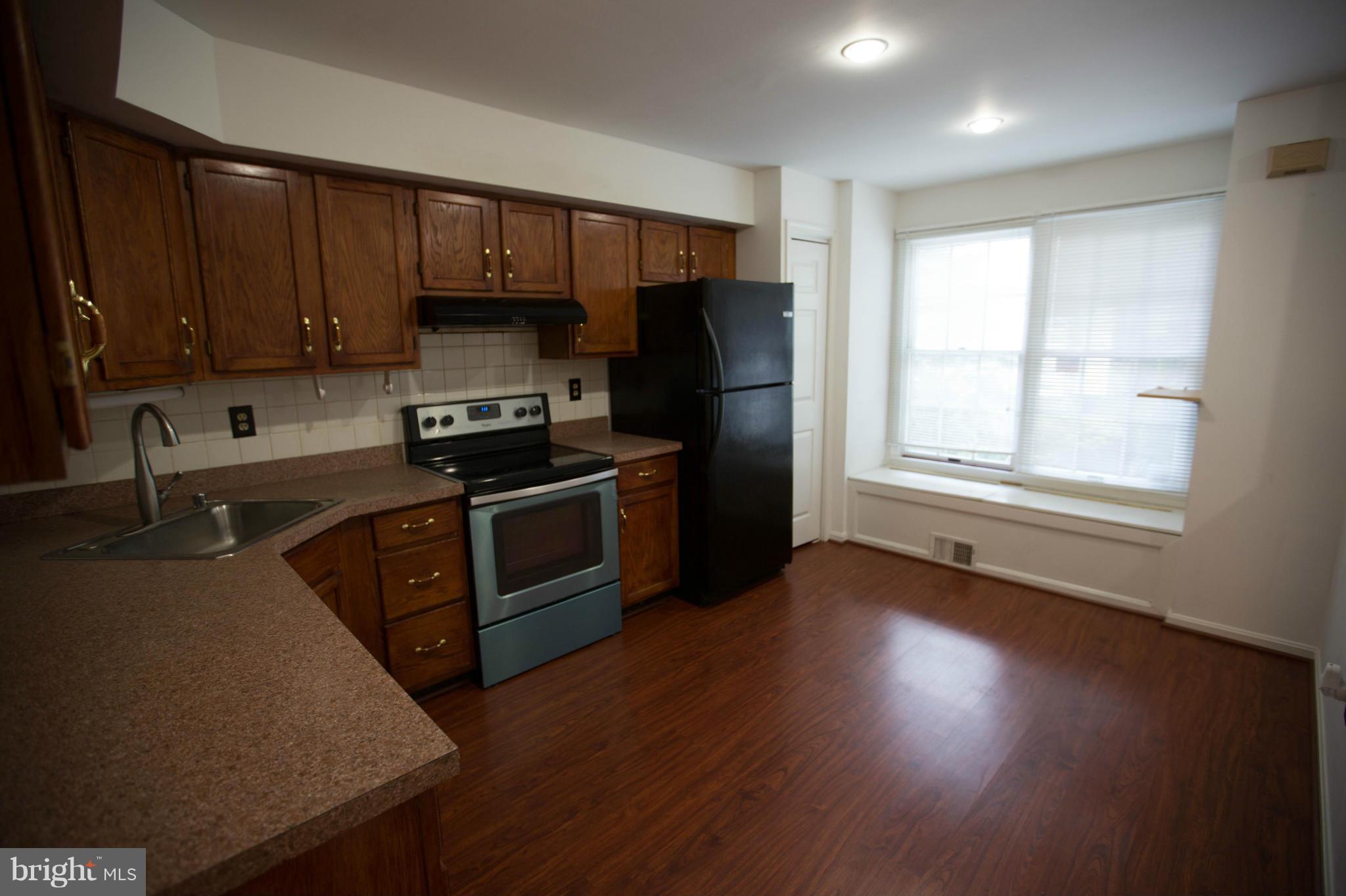 ELLICOTT MEADOWS - Residential