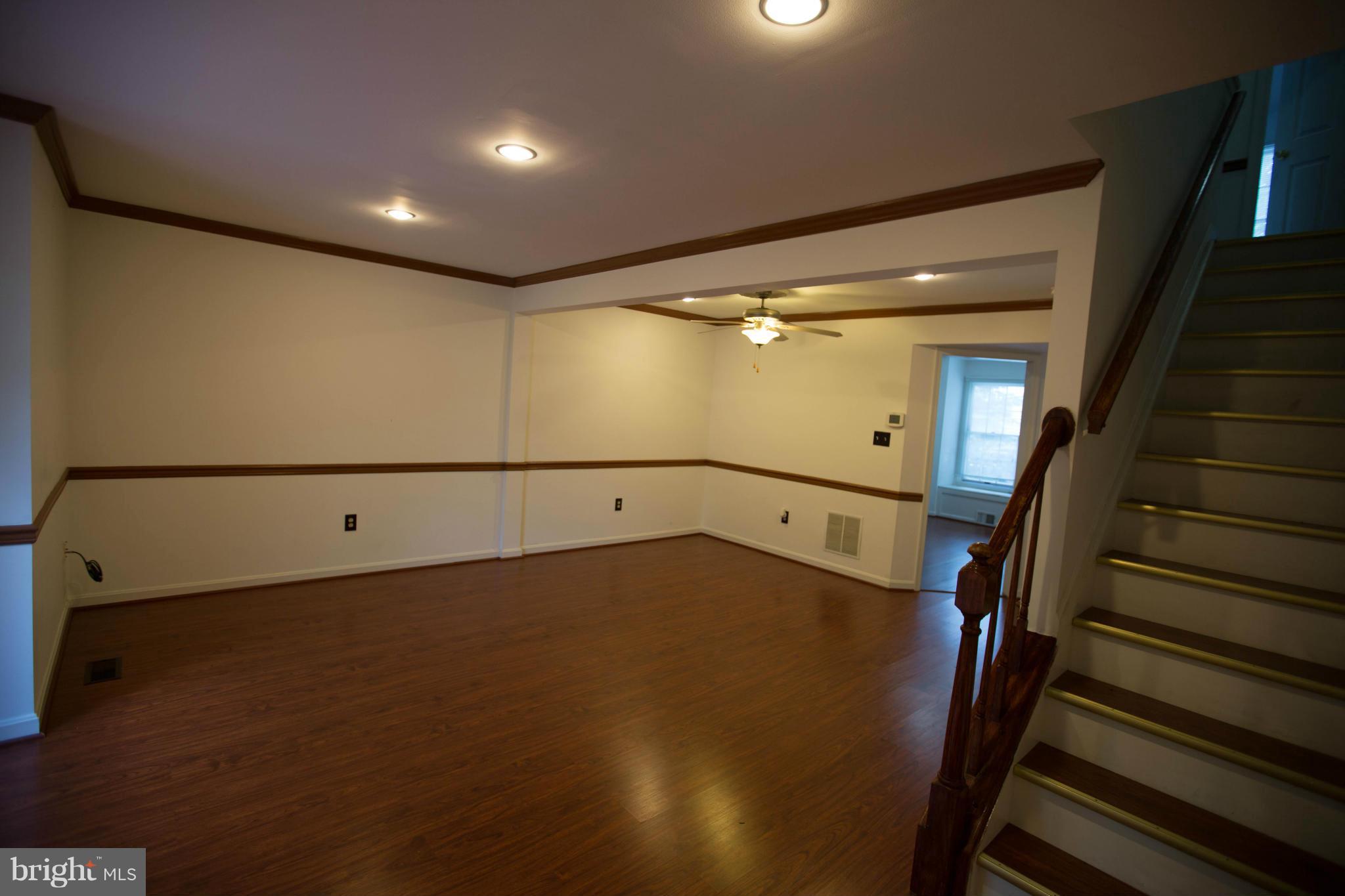 ELLICOTT MEADOWS - Residential