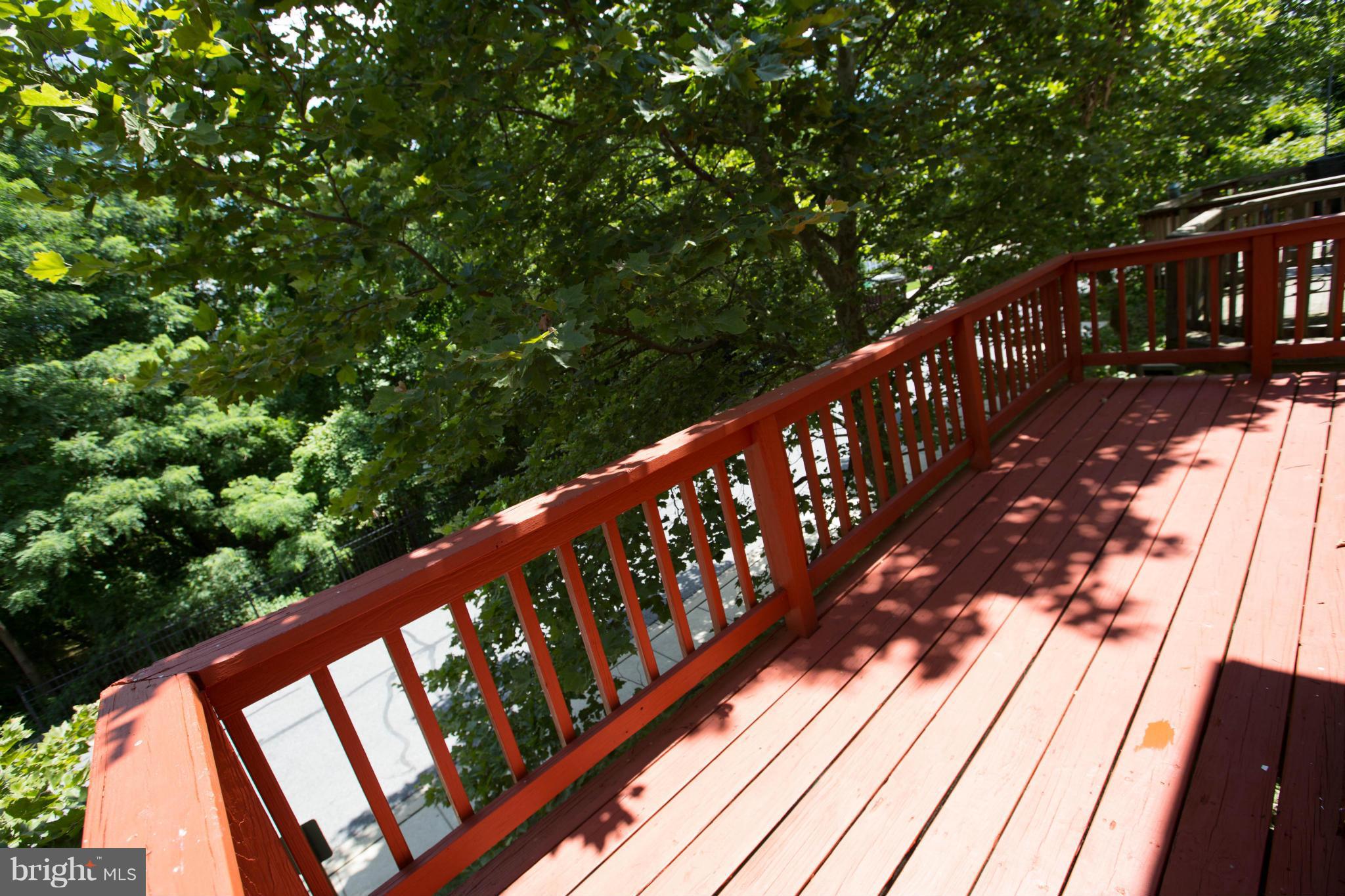 ELLICOTT MEADOWS - Residential