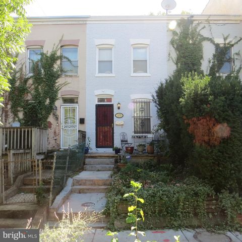 1373 SE K STREET SE WASHINGTON DC 20003