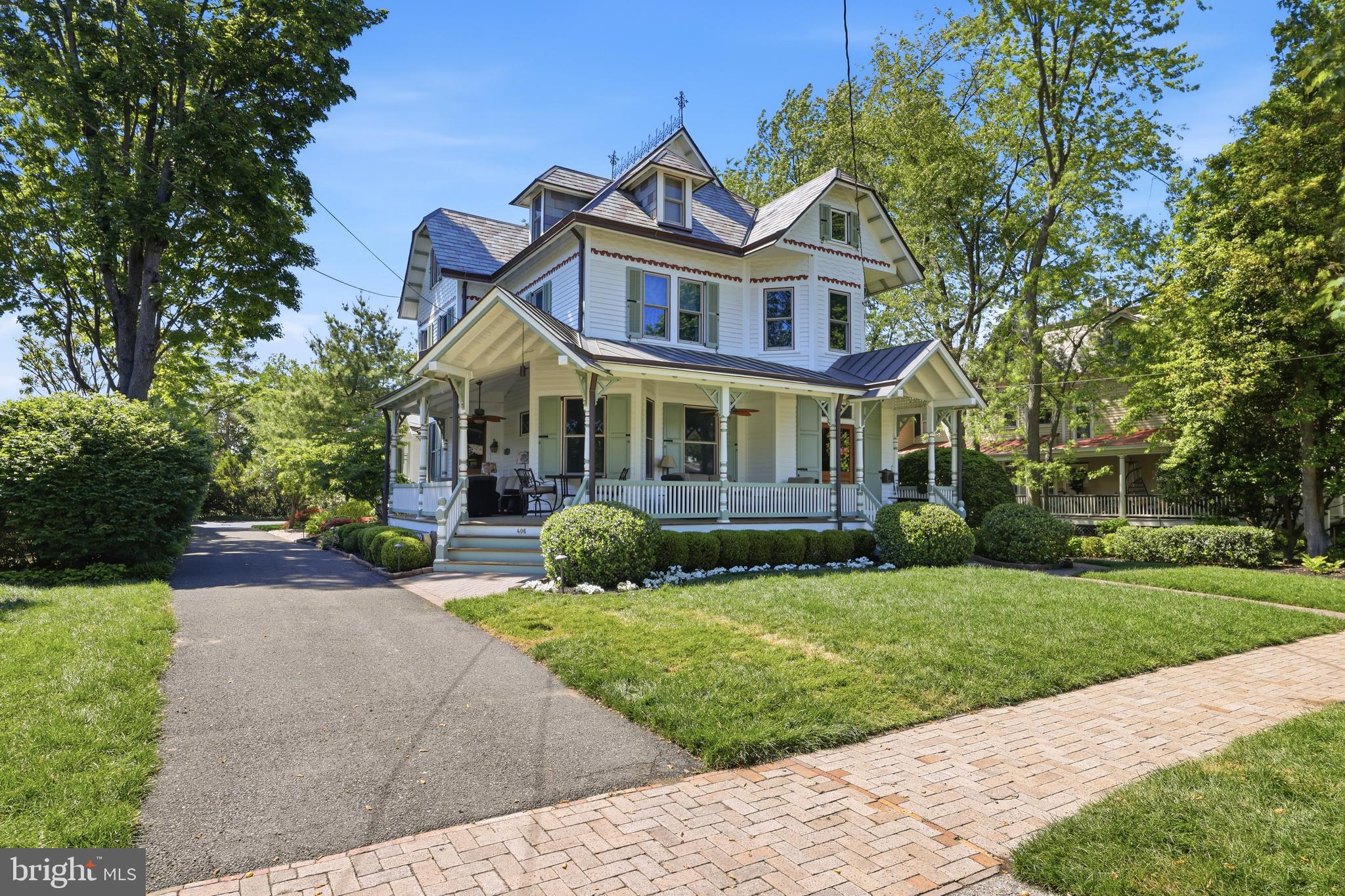406 WASHINGTON AVENUE