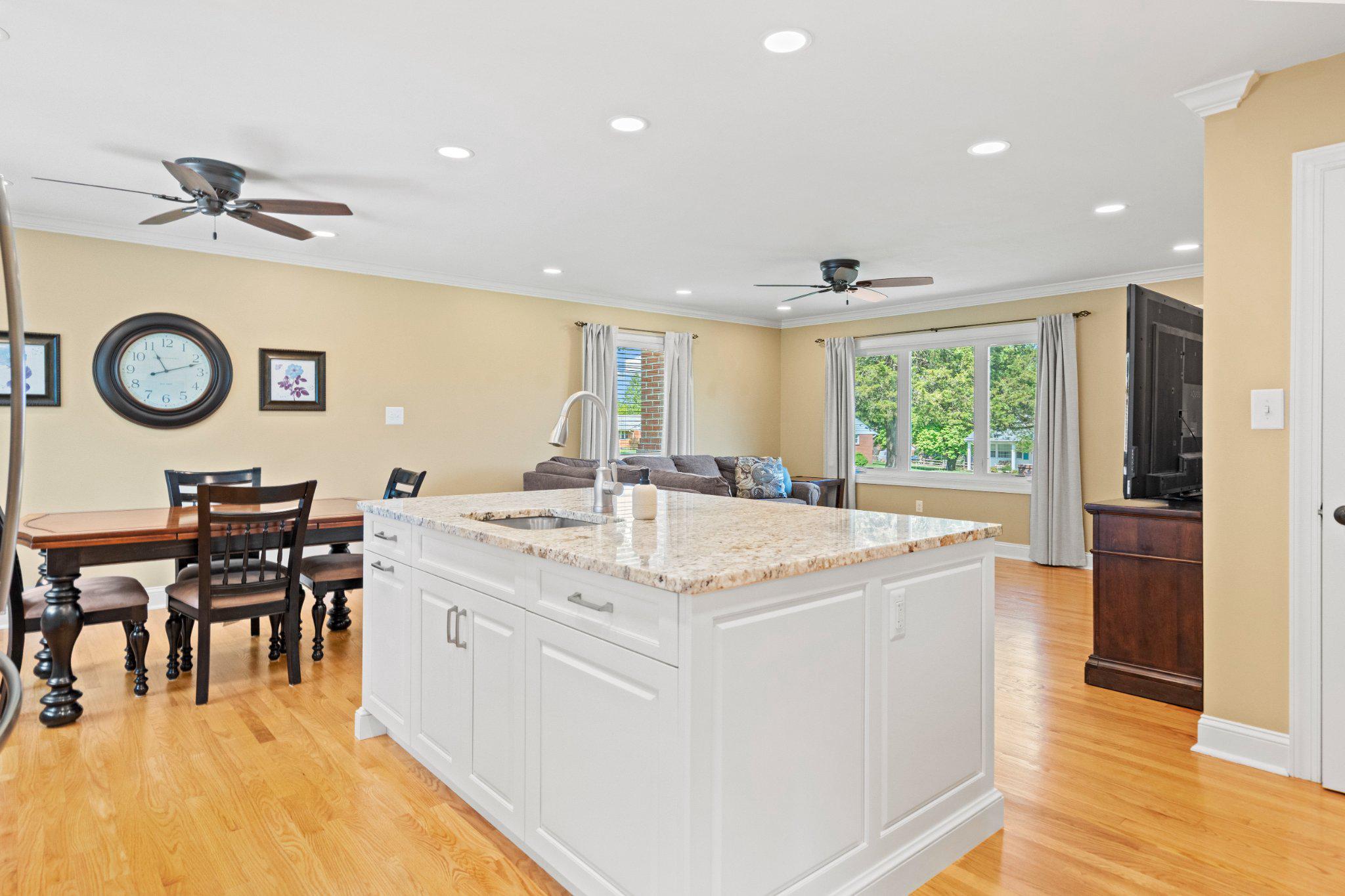 VALLEY VIEW - Residential