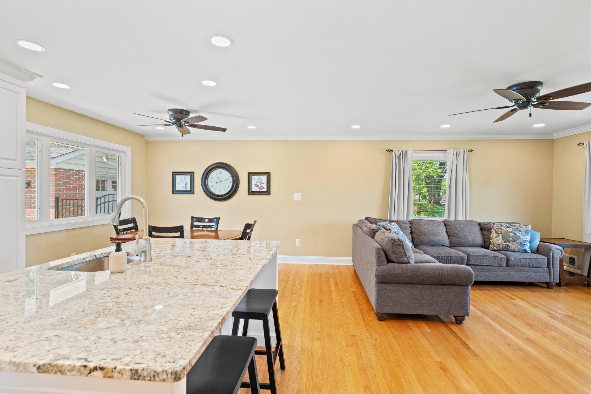 VALLEY VIEW - Residential